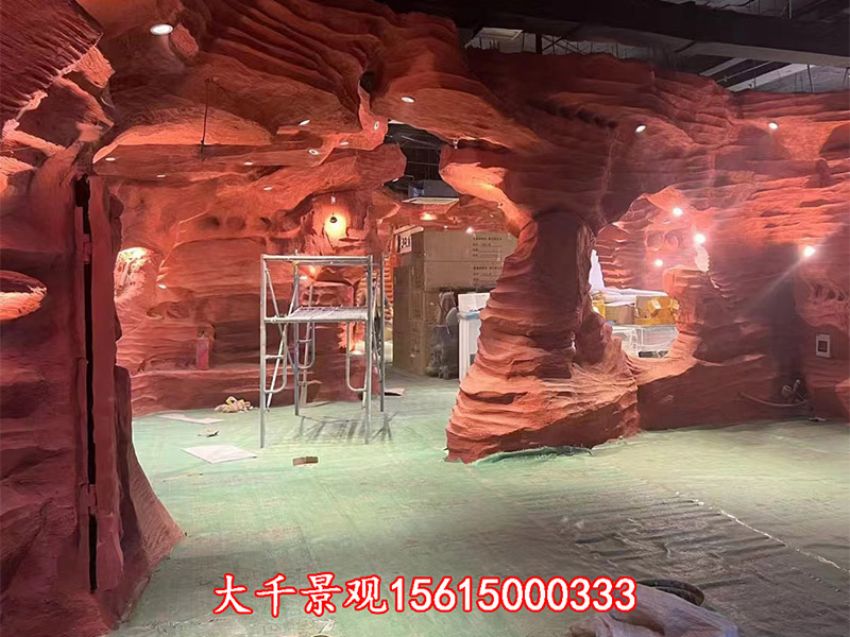 點(diǎn)擊查看詳細(xì)信息<br>標(biāo)題：溶洞民宿 閱讀次數(shù)：856